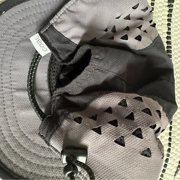 Hat - Picture 5 of 12